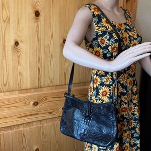 Vintage Brahmin Leather Croc Black Shoulder Bag Baguette Purse East West